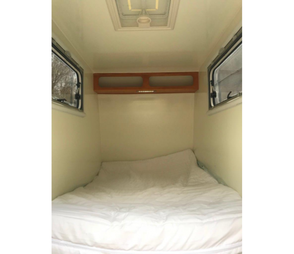 Einachsiger Campinganhänger MINI CAMPER Wohnwagen 245x120x140cm mit zGM 750kg