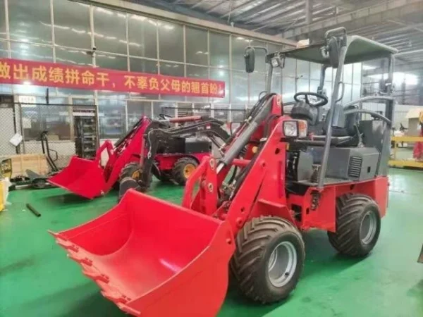0,6 Tonnen Kompaktlader mit Kubota-Motor