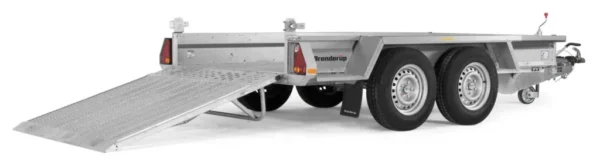 BR_P_PR_MT3080_rear_folded_ramp_001-1024x281-1.webp Maschinenträger BRENDERUP 3,08 m × 1,52 m 2700 kg